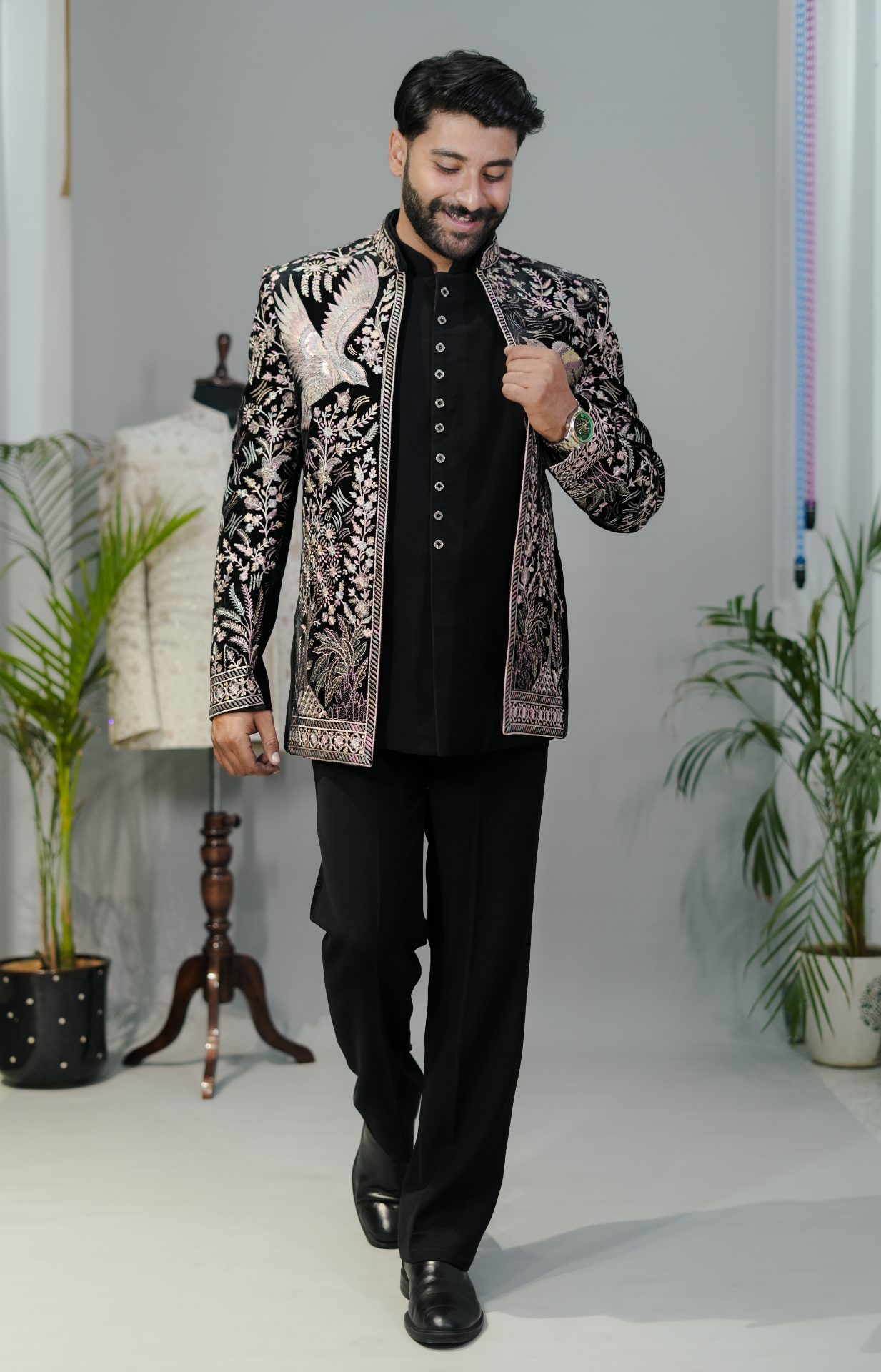 Open Jodhpuri Bird Black
