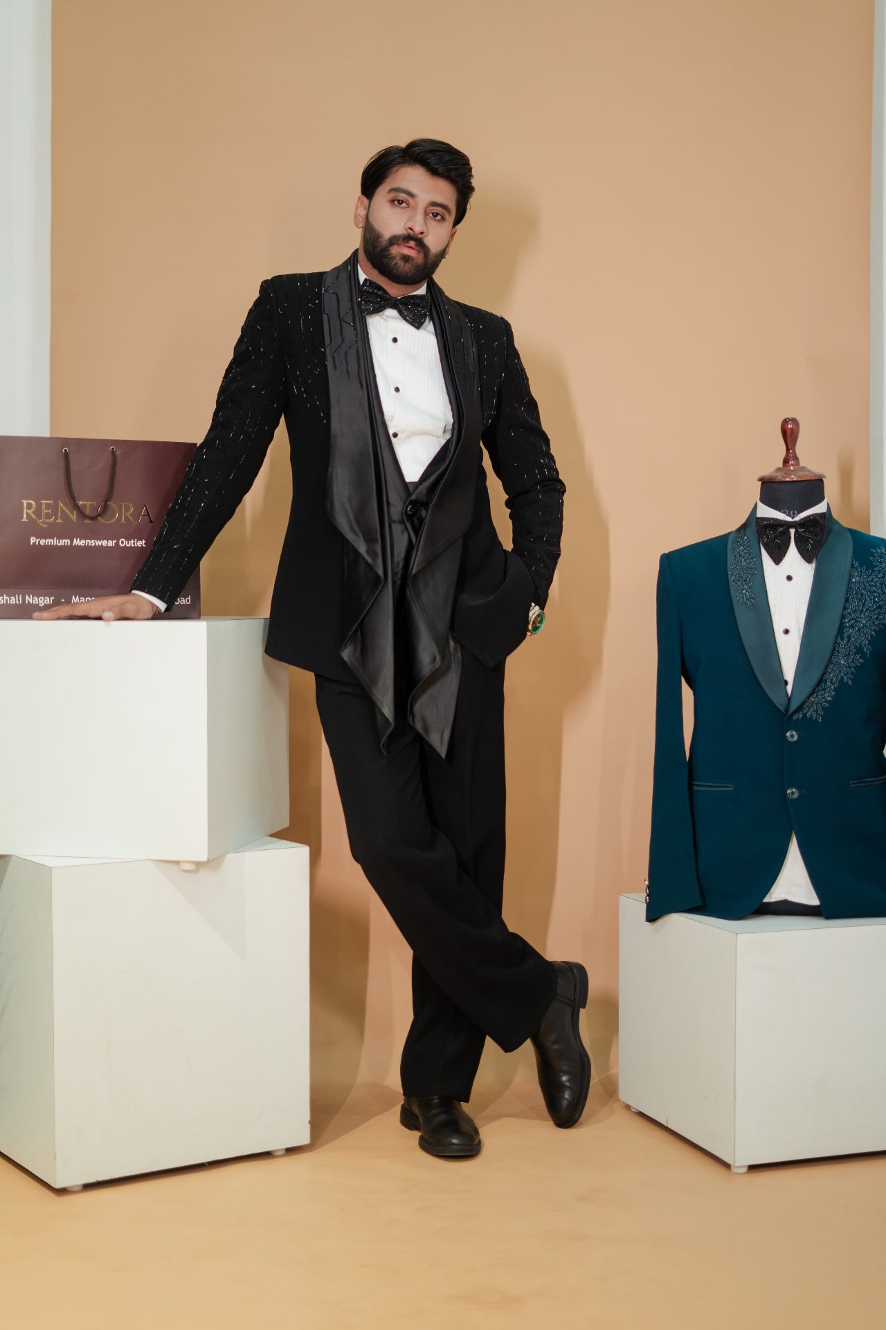 Tuxedo Stole Handwork Black